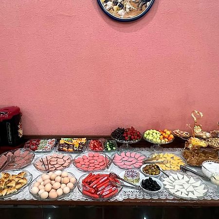 Hotel Yangi Sharq Samarkanda Zewnętrze zdjęcie