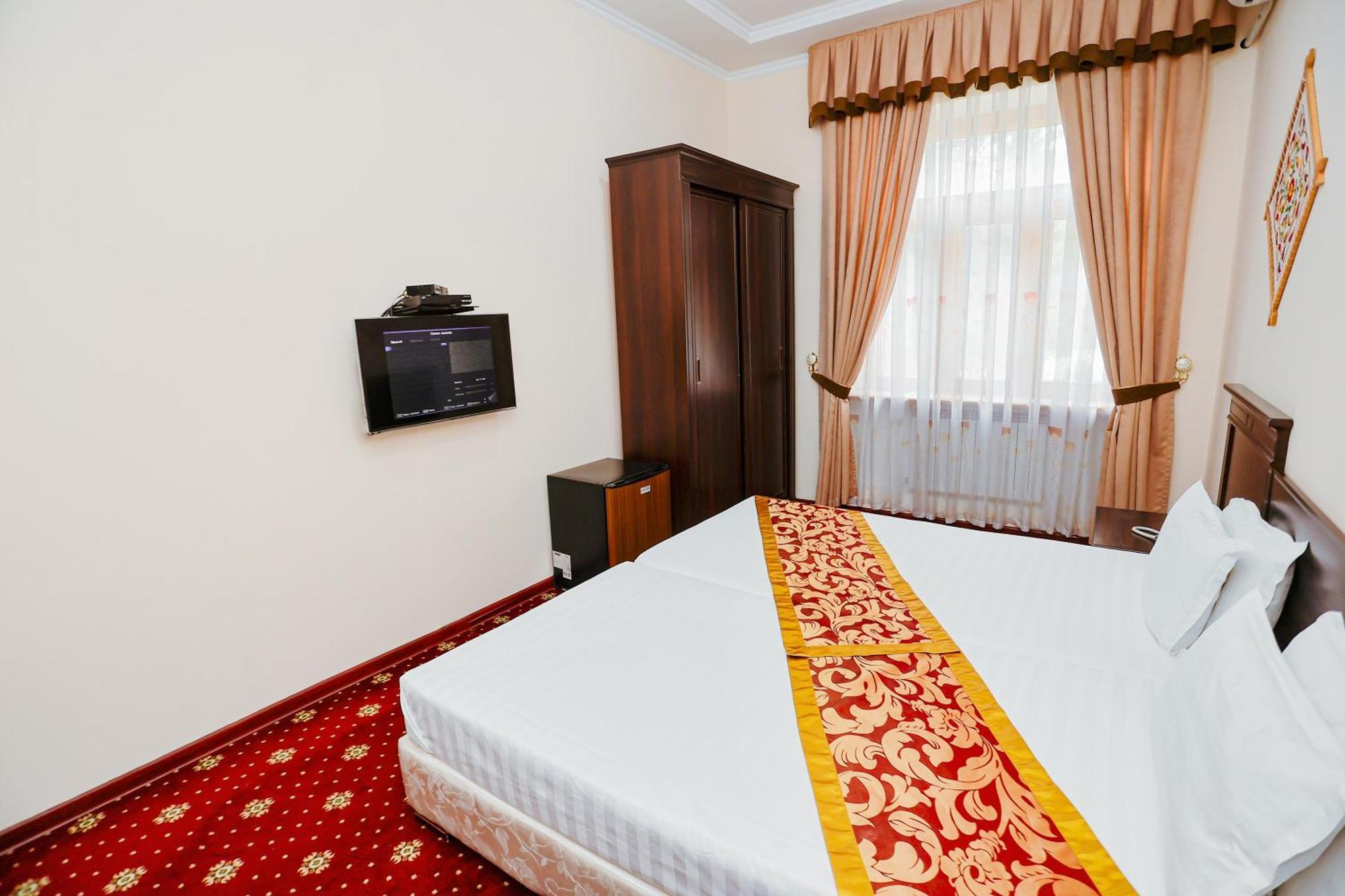 Hotel Yangi Sharq Samarkanda Zewnętrze zdjęcie