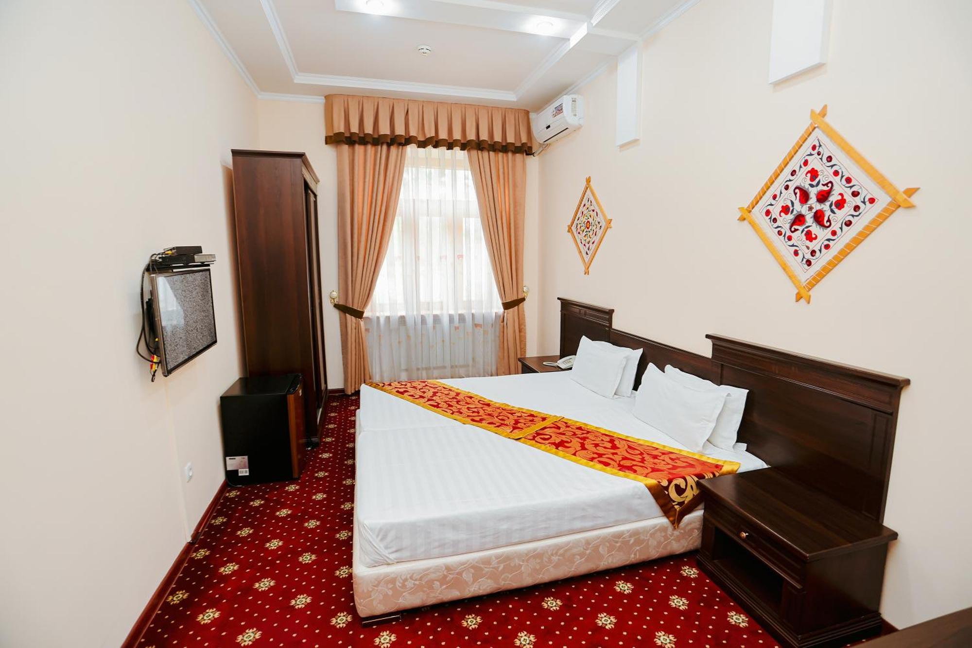 Hotel Yangi Sharq Samarkanda Zewnętrze zdjęcie